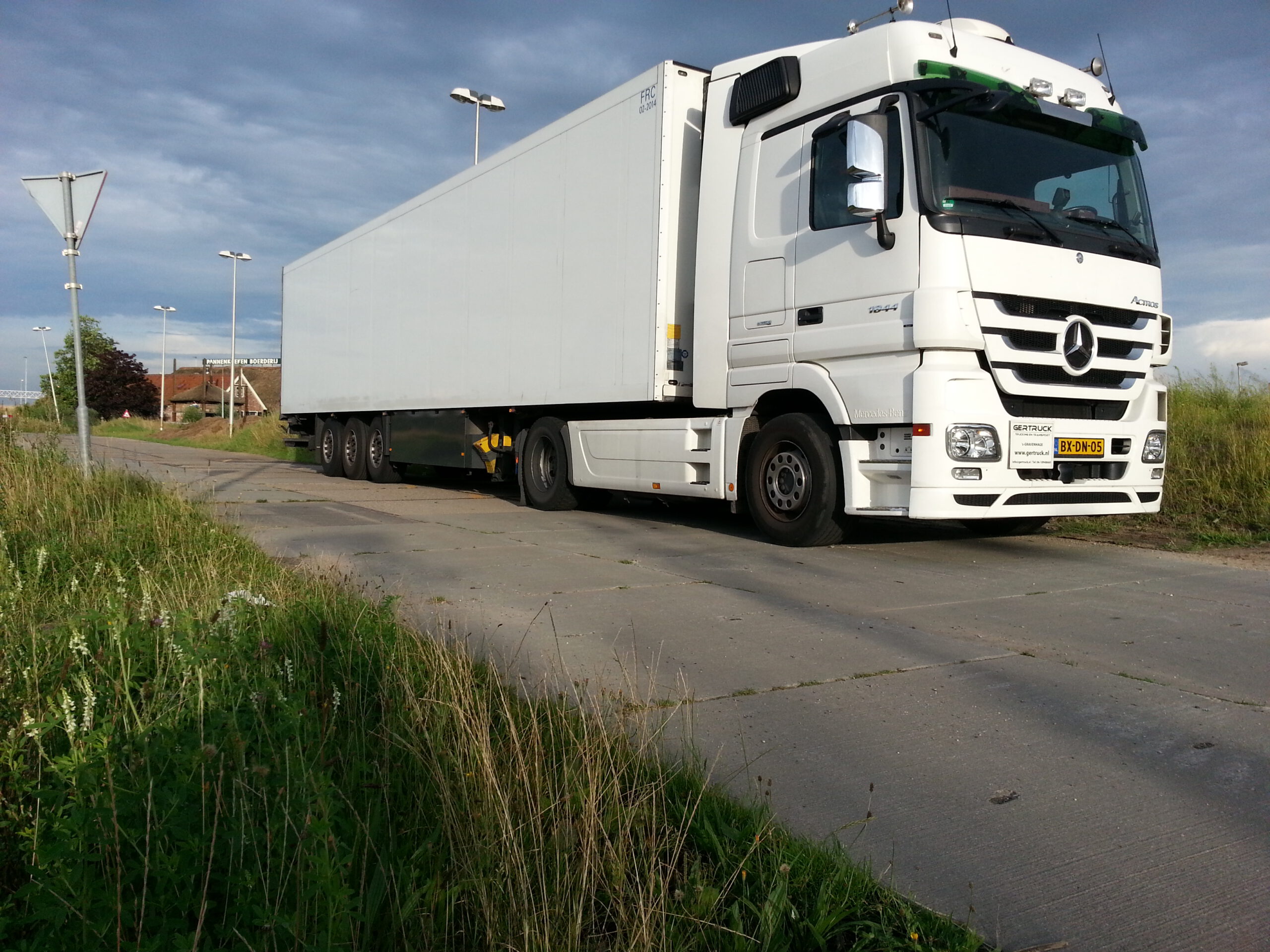 GERTRUCK MERVEDES BENZ ACTROS